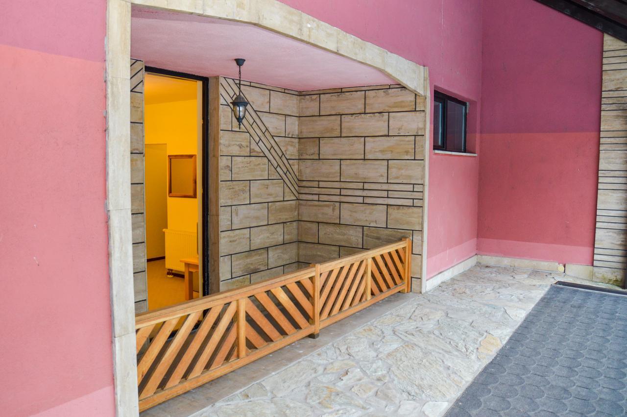Motel Stecak Jajce Eksteriør billede