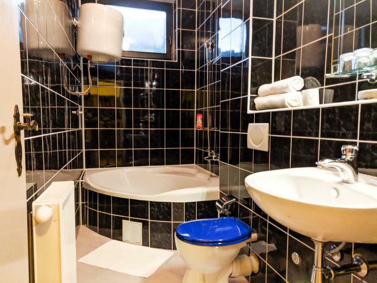 Motel Stecak Jajce Eksteriør billede